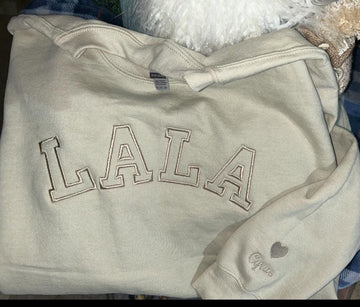 Custom Name Sweatshirt: Personalized Heart Graphic