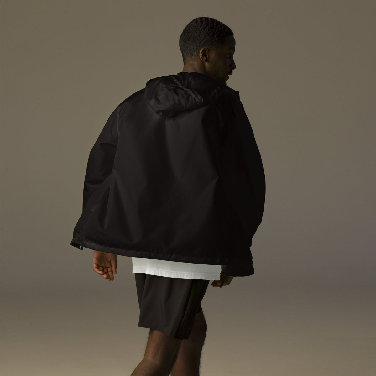 Unisex lightweight zip up windbreaker, Black, back view