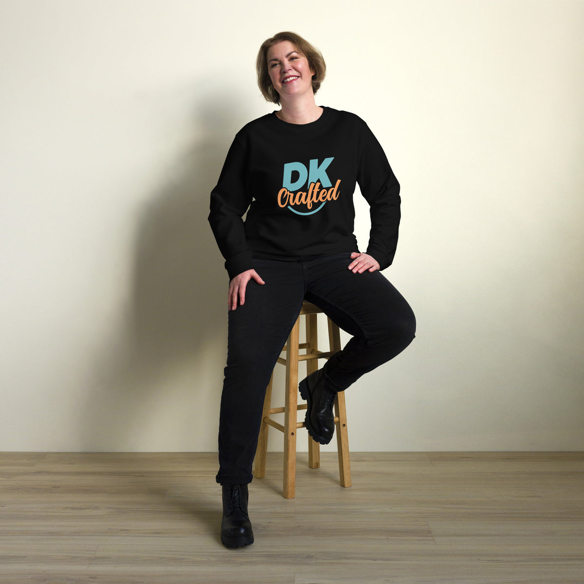 Unisex organic sweatshirt, Black, front view